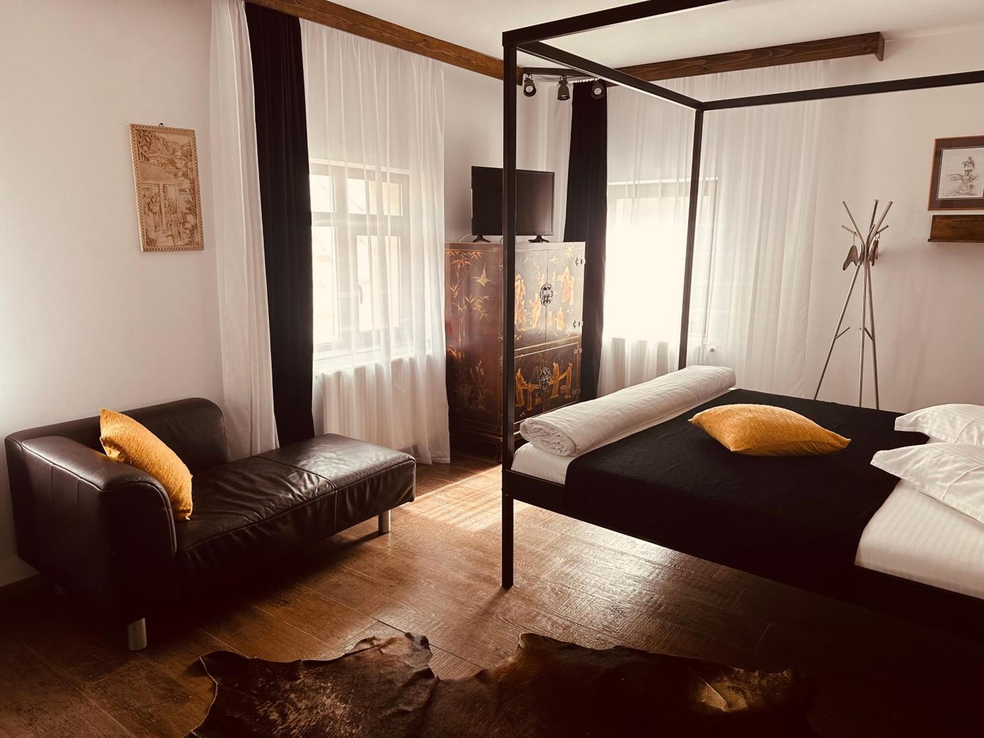 Casa Pisica Noastra Hotell Breaza  Exteriör bild